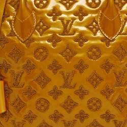 مملوكة مسبقًا Louis Vuitton Lock It PM Mustard Monogram Fascination Bag
