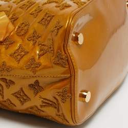 مملوكة مسبقًا Louis Vuitton Lock It PM Mustard Monogram Fascination Bag