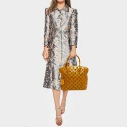 مملوكة مسبقًا Louis Vuitton Lock It PM Mustard Monogram Fascination Bag