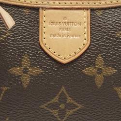 مملوكة مسبقًا Louis Vuitton Delightful Mini Monogram Canvas Pochette