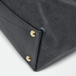 مملوكة مسبقًا Louis Vuitton V MM Black Monogram Empreinte Leather Tote