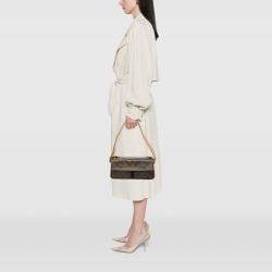 مملوكة مسبقًا حقيبة فيفا سيت مونوغرام بني لويس فيتون ميديم