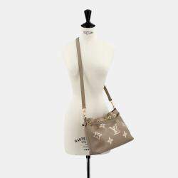 مملوكة مسبقًا حقيبة لويس فويتون باندل ليفرمونوجرام تورترل كريم جلد إمبريانت