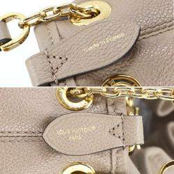 مملوكة مسبقًا حقيبة لويس فويتون باندل ليفرمونوجرام تورترل كريم جلد إمبريانت