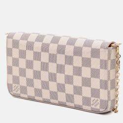 مملوكة مسبقًا Louis Vuitton White Damier Azur Pochette Felicie