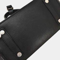 مملوكة مسبقًا حقيبة لويس فيتون لوكيت شفافة مونوغرام سوداء