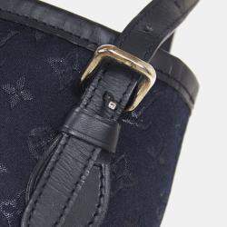 مملوكة مسبقًا Louis Vuitton Black Monogram Satin Little Bucket Handbag