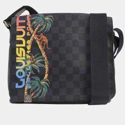 مملوكة مسبقًا Louis Vuitton Damier Cobalt District Pm Nm Shoulder Bag