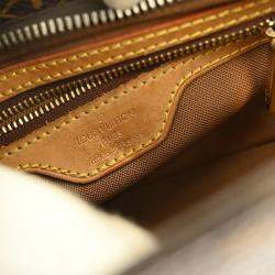 مملوكة مسبقًا Louis Vuitton Trotteur Crossbody Bag Monogram