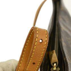 مملوكة مسبقًا Louis Vuitton Trotteur Crossbody Bag Monogram