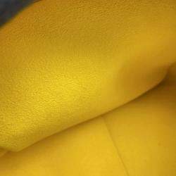 مملوكة مسبقًا Louis Vuitton Monogram Empreinte Square Bag Lv X Yk White