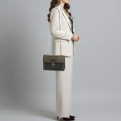 مملوكة مسبقًا Louis Vuitton Victoire Black Monogram Canvas Bag