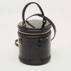 مملوكة مسبقًا Louis Vuitton Cannes Black Magnetique Monogram Vernis Bag