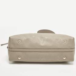 Pre Owned Louis Vuitton CarryAll MM Tourterelle Monogram Giant Empreinte Leather Hobo