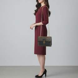 مملوكة مسبقًا حقيبة لويس فيتون فيكتوار قماش مونوغرام أزرق بحري