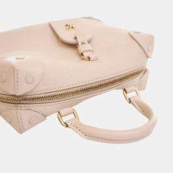 مملوكة مسبقًا Louis Vuitton White Monogram Empreinte Petite Malle Souple