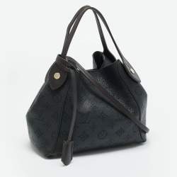 Pre Owned حقيبة لوي فيتون هينا بي إم جلد ماهينا أسود مونوغرامي