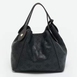 Pre Owned حقيبة لوي فيتون هينا بي إم جلد ماهينا أسود مونوغرامي