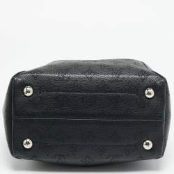 Pre Owned حقيبة لوي فيتون هينا بي إم جلد ماهينا أسود مونوغرامي