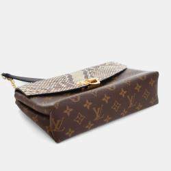 مملوكة مسبقًا حقيبة لوي فيتون ساينت بلاسيد بجلد الثعبان بني مونوغرام