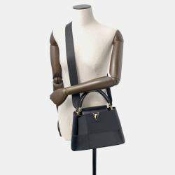 مملوكة مسبقًا Louis Vuitton Capucines BB Handbag In Enamel And Leather Shoulder Bag
