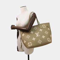 مملوكة مسبقًا Louis Vuitton Tote Bag Monogram Empreinte Neverfull Mm