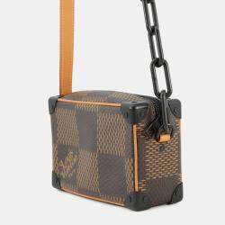 مملوكة مسبقًا Louis Vuitton Damier Giant Monogram Mini Soft Trunk Shoulder Bag