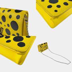 مملوكة مسبقًا Louis Vuitton Louis Vuitton Chain Wallet Lv X Yk Epi Leather Portefeuille Twist