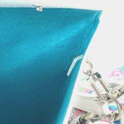 مملوكة مسبقًا حقيبة لويس فويتون مونوغرام كوميك تريو مغلف ثانية برباط حاملة بطاقات عمل/علبة بطاقات كلاتش جلد كانفاس متعددة الألوان