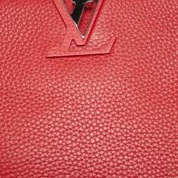 مملوكة مسبقًا Louis Vuitton Capucines PM Rubis Taurillon Leather Top Handle Bag
