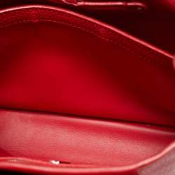 مملوكة مسبقًا Louis Vuitton Capucines PM Rubis Taurillon Leather Top Handle Bag