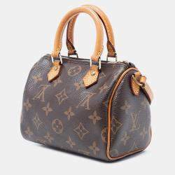 مملوكة مسبقًا حقيبة لويس فيتون نانو سبيدي باندوليير مونوجرام بني