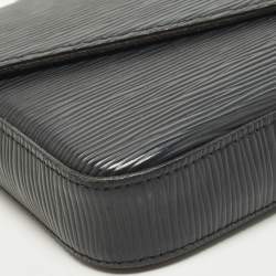 Pre Owned Louis Vuitton Black Epi Leather Pochette Felicie Bag