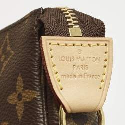 مملوكة مسبقًا Louis Vuitton Mini Monogram Canvas Pochette Accessoires Bag