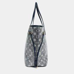 مملوكة مسبقًا Louis Vuitton Iridescent Blue Monogram MM Neverfull