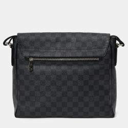 مملوكة مسبقًا Louis Vuitton 2013 Damier Graphite Daniel MM Messenger Bag