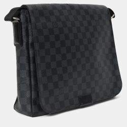 مملوكة مسبقًا Louis Vuitton 2013 Damier Graphite Daniel MM Messenger Bag