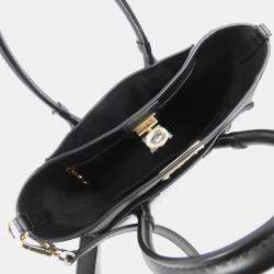 مملوكة مسبقًا Louis Vuitton On My Side Pm Handbag