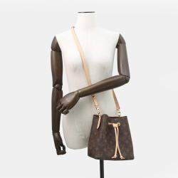 مملوكة مسبقًا حقيبة لويس فيتون نيونوي مونوغرام بوردو حجم بيبي