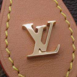 مملوكة مسبقًا Louis Vuitton Brown Monogram Fold Me Pouch