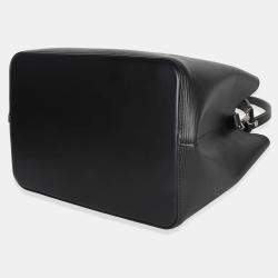 مملوكة مسبقًا Louis Vuitton Black Epi Neonoe MM