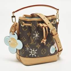 مملوكة مسبقًا Louis Vuitton Noe Nano Monogram Azur Frost Canvas Bucket Bag