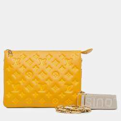 مملوكة مسبقًا حقيبة لوي فيتون كوسان برينت مونوغرام صفراء