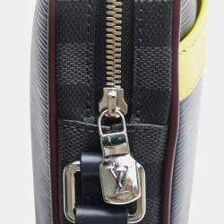 مملوكة مسبقًا Louis Vuitton Black Epi Damier Graphite Danube Slim