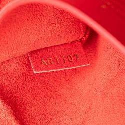 مملوكة مسبقًا مذكرة حب بلونين بنفسجي وأحمر لويس فويتون