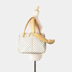 مملوكة مسبقًا Louis Vuitton White Damier Azur Figheri GM