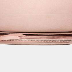 مملوكة مسبقًا Louis Vuitton Pink Epi Pochette Felicie