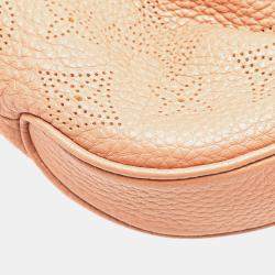 مملوكة مسبقًا Louis Vuitton Pink Monogram Mahina Selene PM