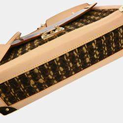 مملوكة مسبقًا حقيبة لوي فيتون مونوجرام تويدي بي في سي تويد