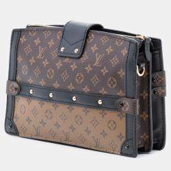 مملوكة مسبقًا Louis Vuitton Brown Monogram Reverse Trunk Clutch